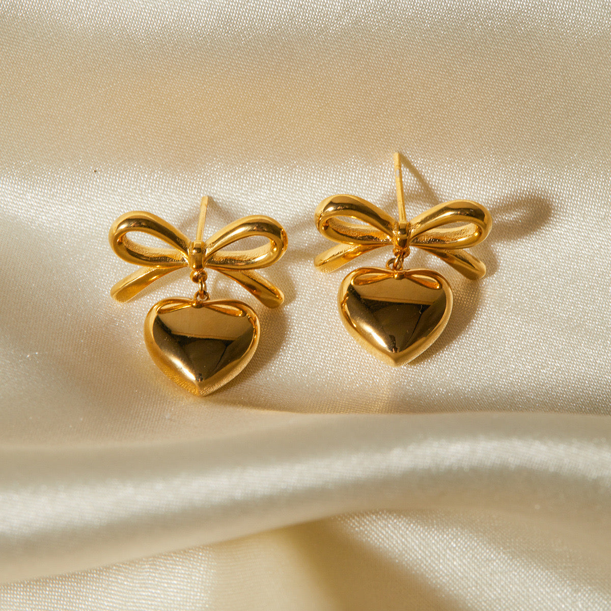 Bow Earrings