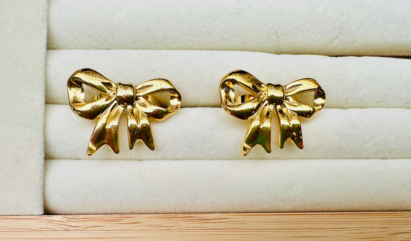 Bow Ring